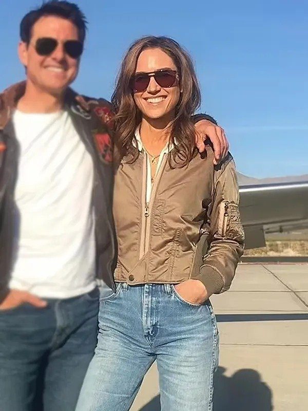 Jennifer Connelly Leather Jacket - Leatherings